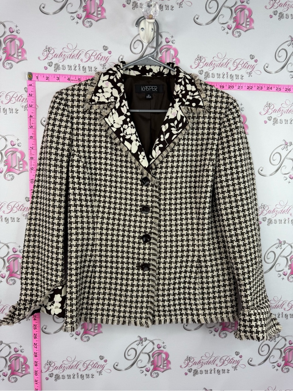 Kasper blazer jacket Black and Cream Houndstooth Blazer with Floral Trim